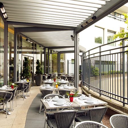 รีซิดโฮม ปาร์ค ดู มิลเลนแนร์ Aparthotel กูร์เบอวัวร์ ภายนอก รูปภาพ