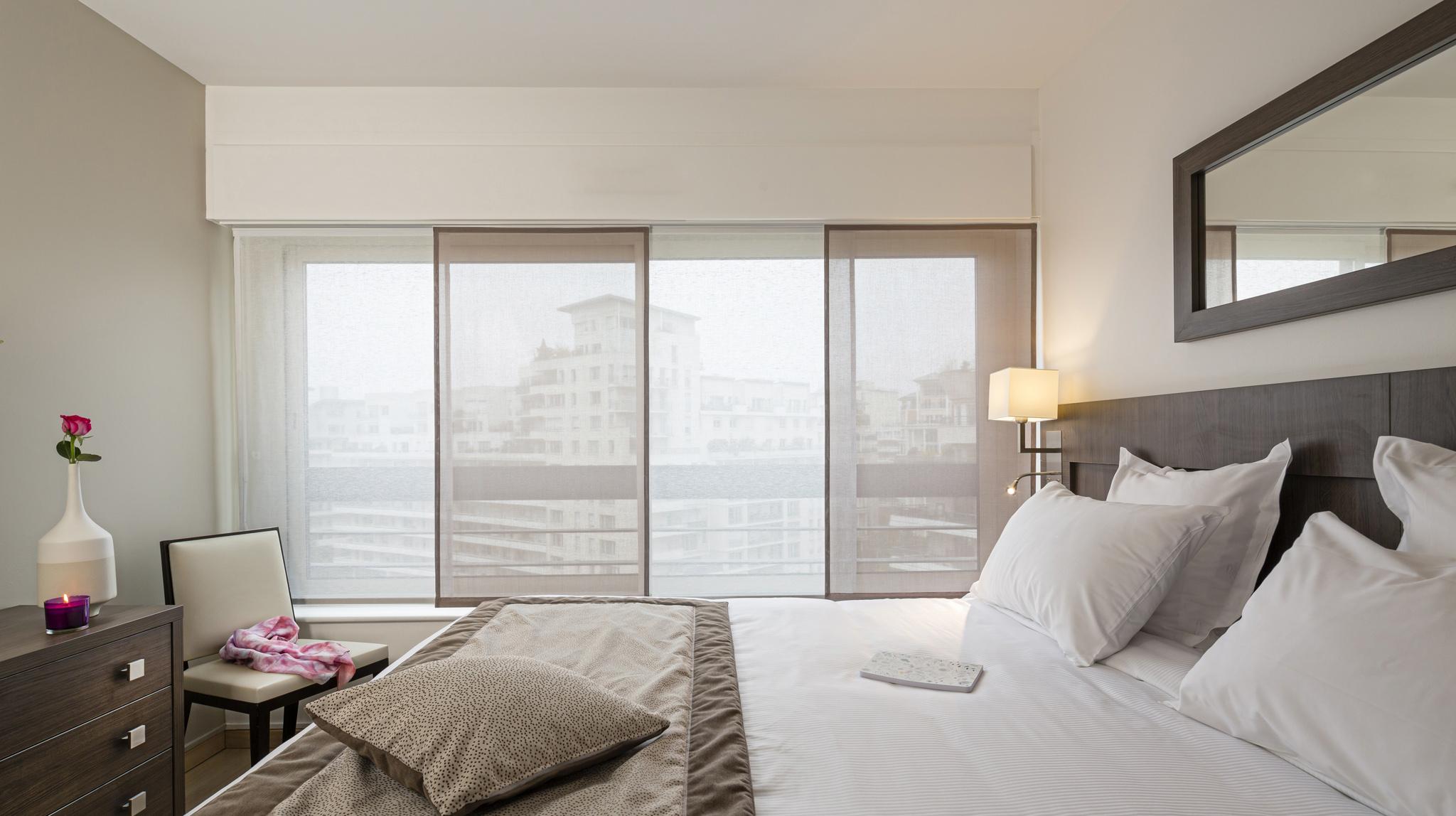 รีซิดโฮม ปาร์ค ดู มิลเลนแนร์ Aparthotel กูร์เบอวัวร์ ภายนอก รูปภาพ