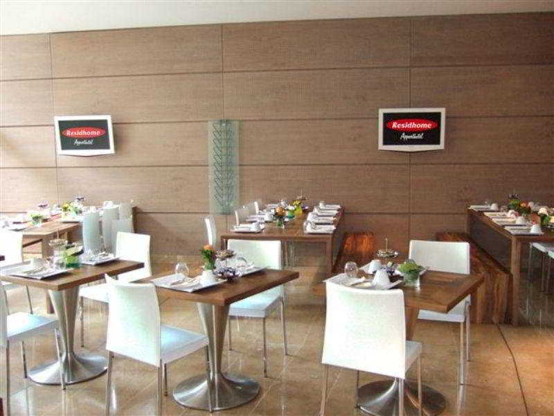 รีซิดโฮม ปาร์ค ดู มิลเลนแนร์ Aparthotel กูร์เบอวัวร์ ภายนอก รูปภาพ